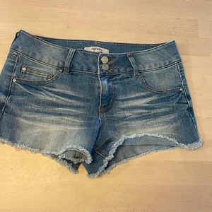 Refuge Jean shorts. Size 4.